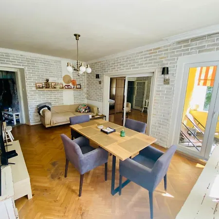 Casa Lozenetz *