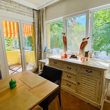 Апартаменты Casa Lozenetz *